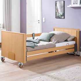 Niedrigbett mit Holzverkleidung <br>Liegehöhe 32 - 72 cm