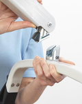 Patientenlifter Birdie Evo XPLUS mit elektrischer Spreizung