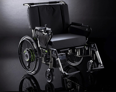 SOLO+ Radnabenantrieb für manuelle Rollstühle bis 200 kg