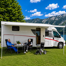 Mit dem Elektromobil im Wohnmobil auf Tour