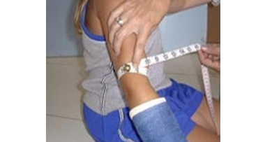 Umfang - Messen der Arm-/Beinumfanges: